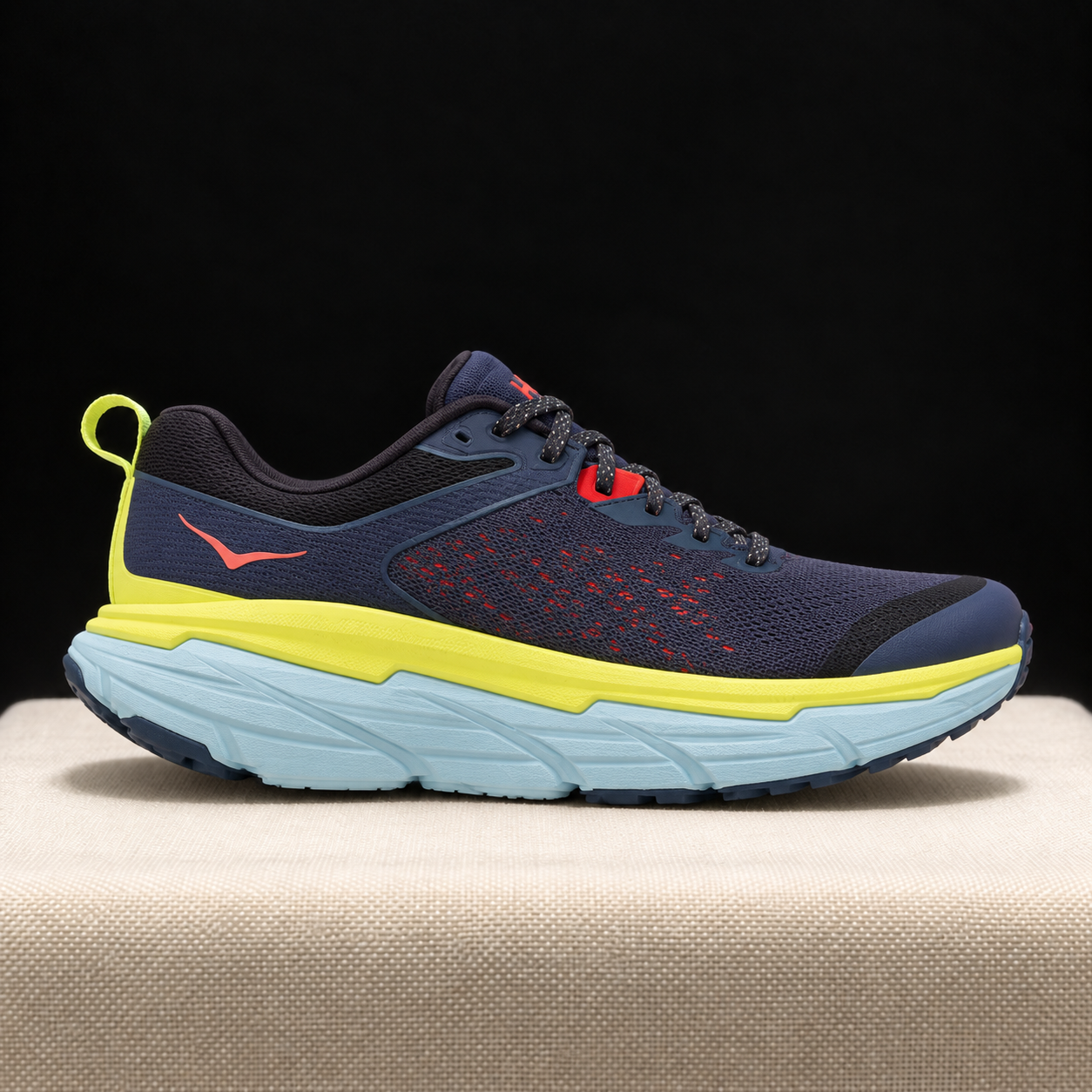 hoka-068