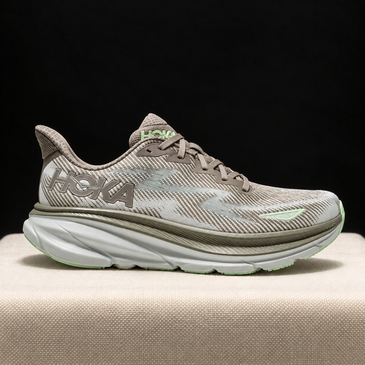 hoka-075