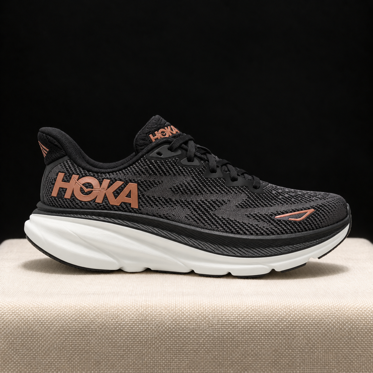 hoka-076