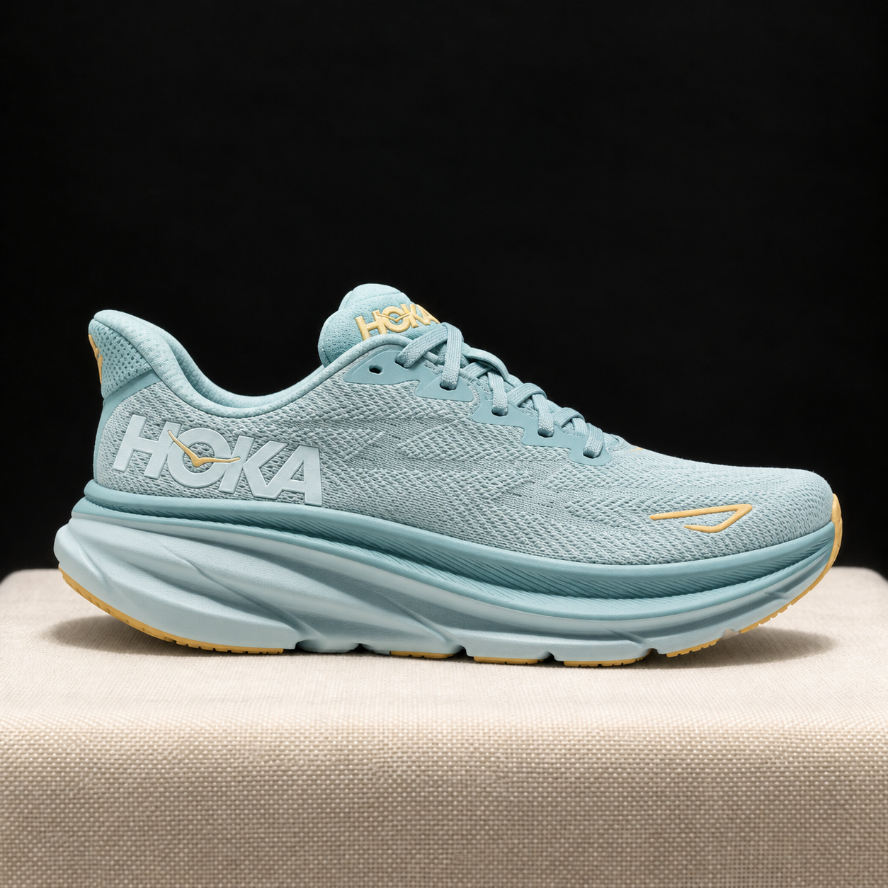 hoka-090